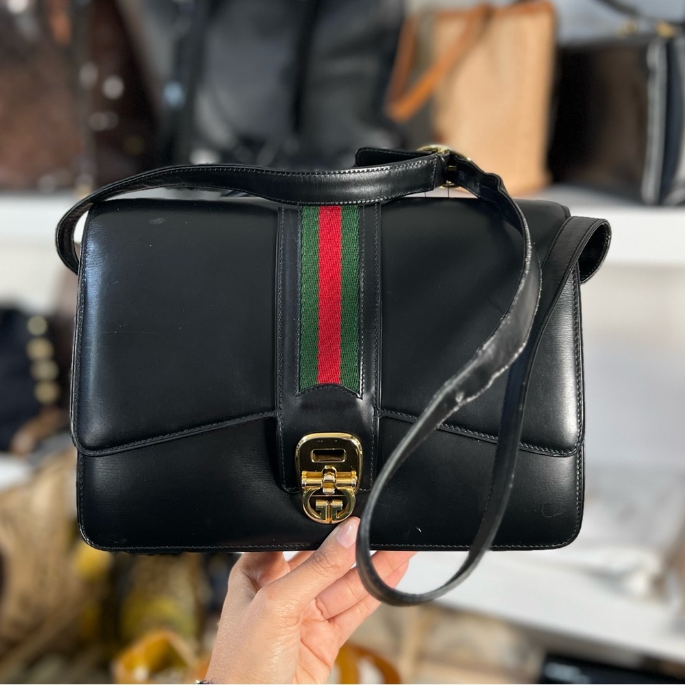 GUCCI RARE FLAP BAG